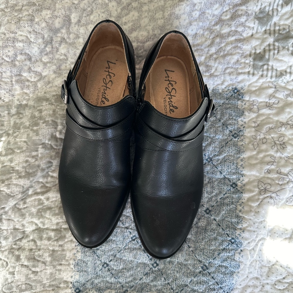 Lifestride flex comfort size 8